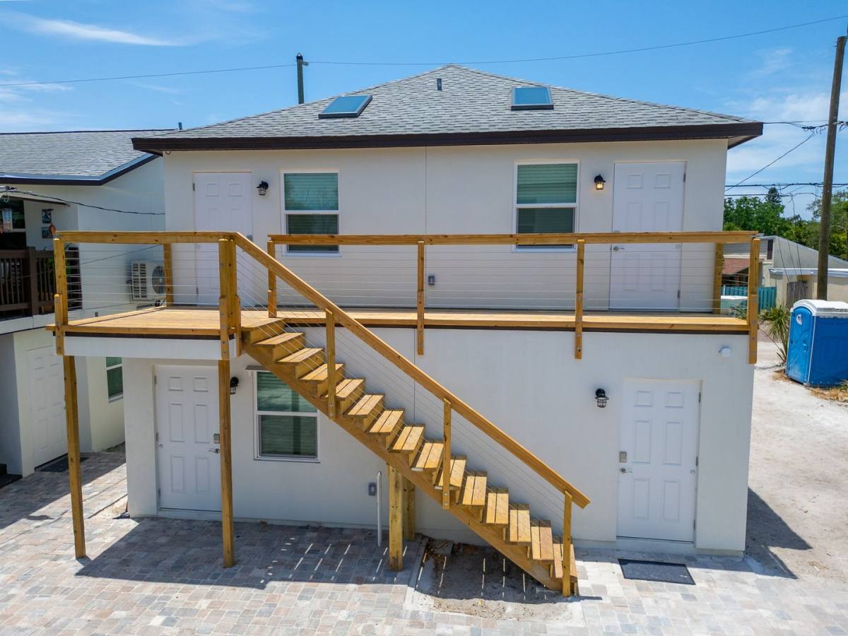 Apartment for rent at 158 17th Ave SE, Saint Petersburg, FL 33701