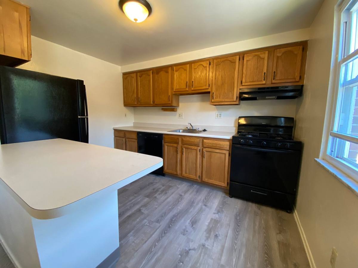 Townhouse for rent at 434 Vale Dr, Pittsburgh, PA 15239