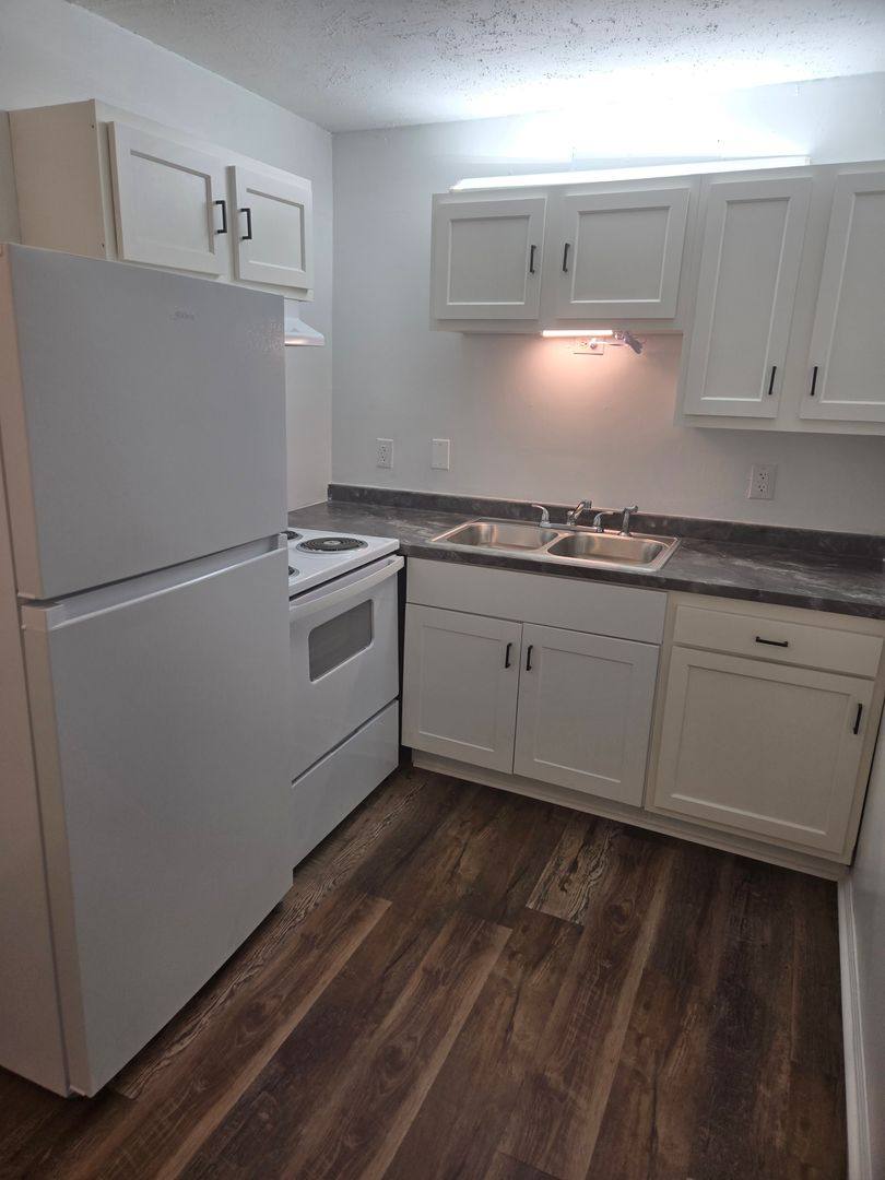 Apartment for rent at 3600 Western Ave, Connersville, IN 47331
