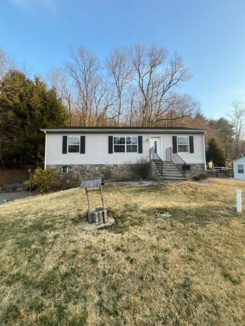 House for rent at 363 Owl Creed Rd Upstairs, Tamaqua, PA 18252