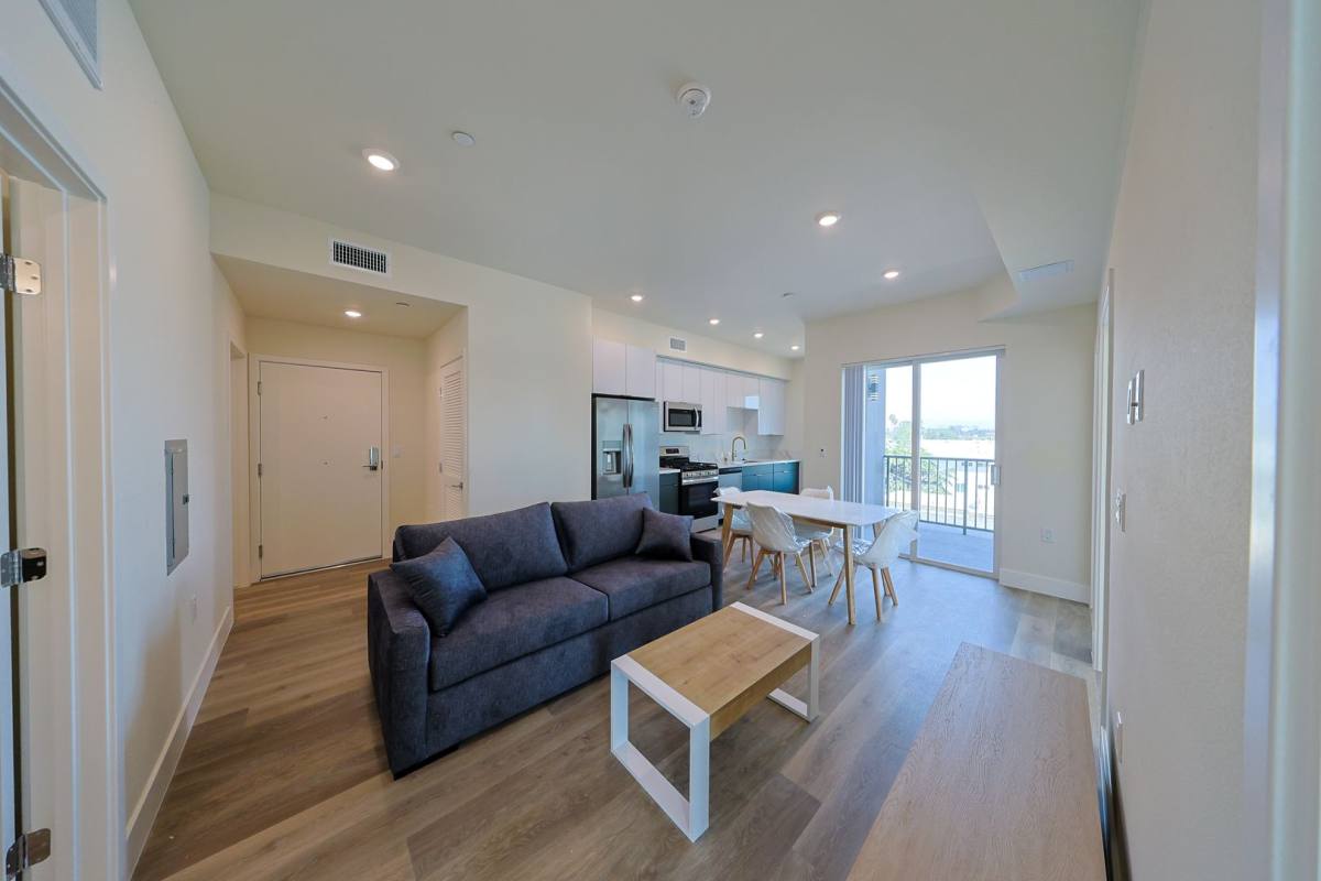 Apartment for rent at 1317 W Jefferson Blvd, Los Angeles, CA 90007
