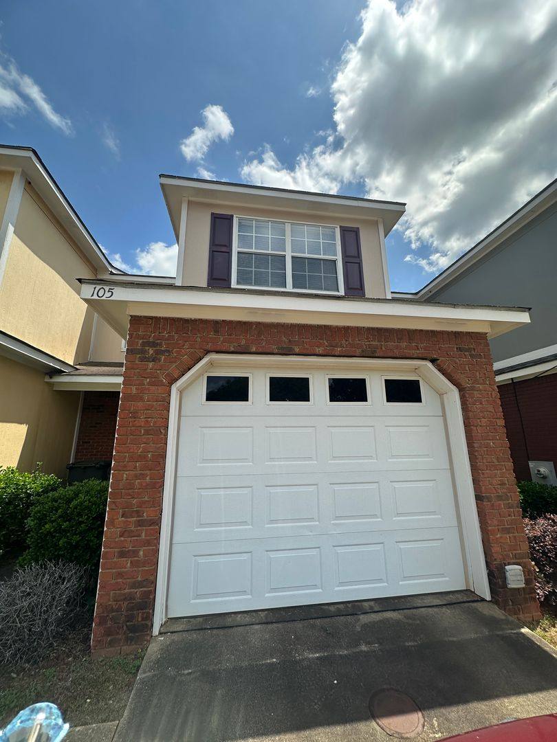 Townhouse for rent at 105 S Springview, Enterprise, AL 36330