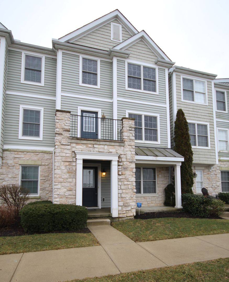 Condo for rent at 5891 Canyon Creek Dr, Dublin, OH 43016