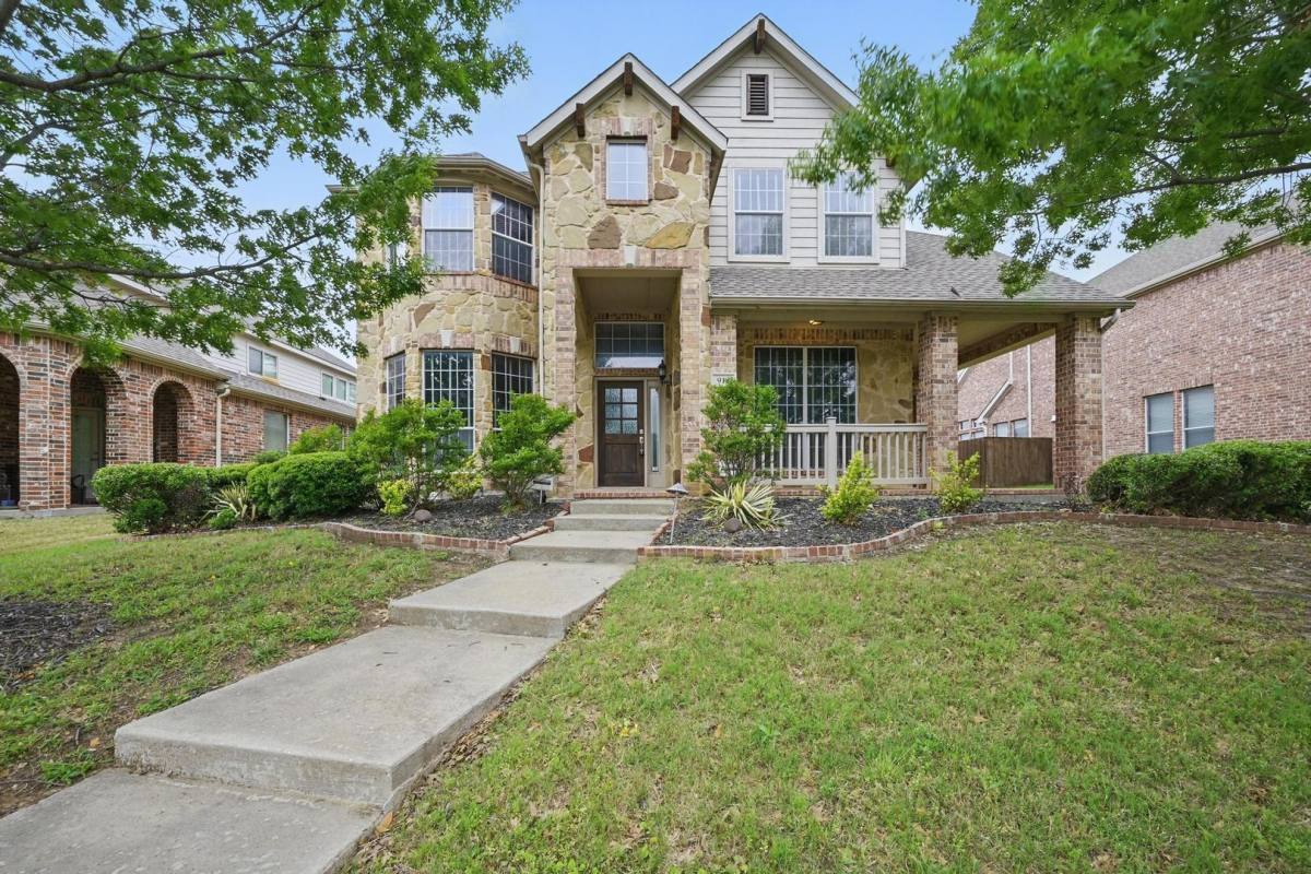 House for rent at 918 Highland Hills Dr, Frisco, TX 75034
