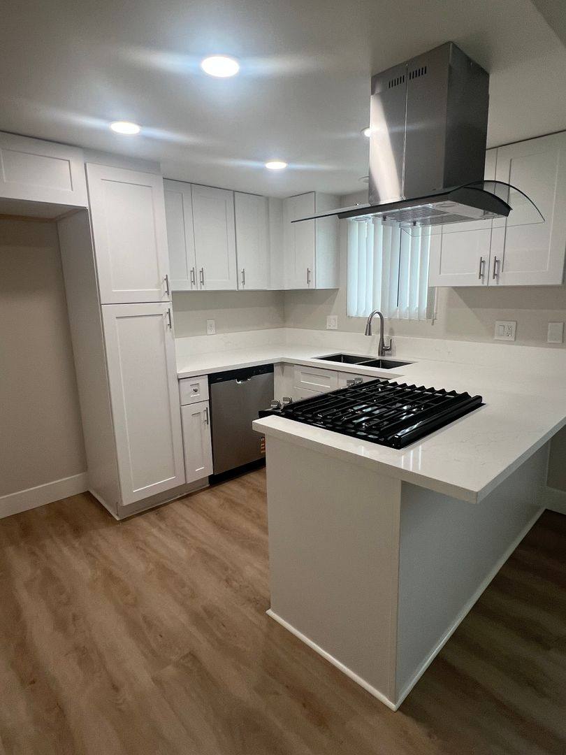 Apartment for rent at 1400 Estate Dr, La Habra, CA 90631