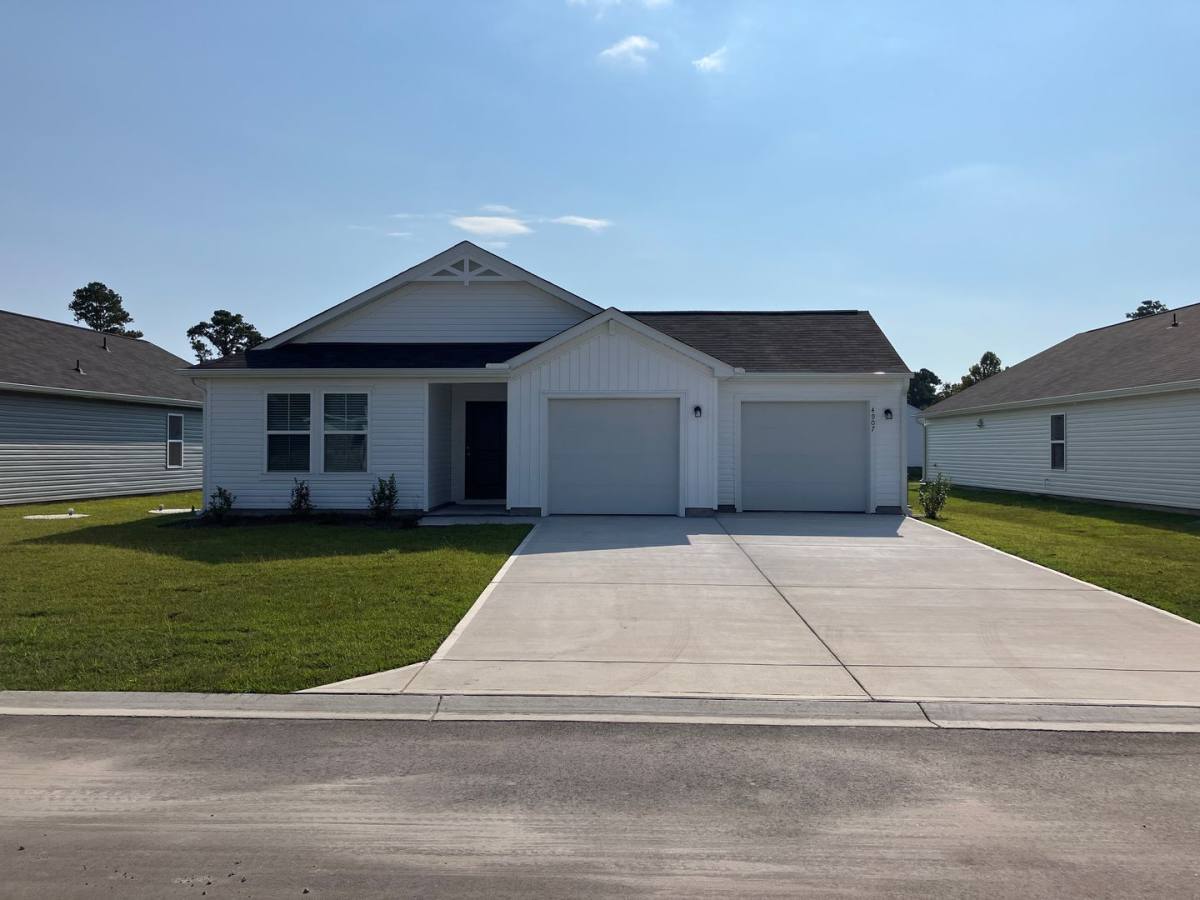 House for rent at 4907 Abbington Oaks Way, Southport, NC 28461