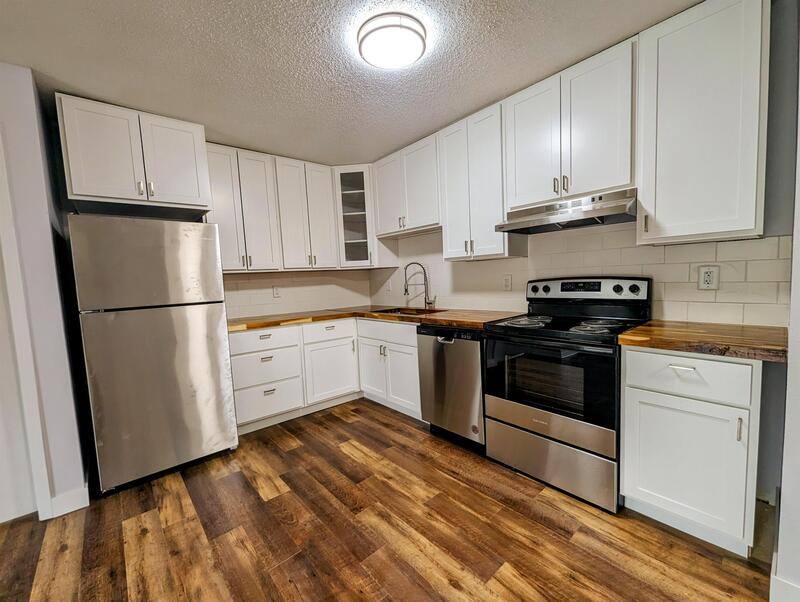 Apartment for rent at 408 E 15th St #108, Pella, IA 50219