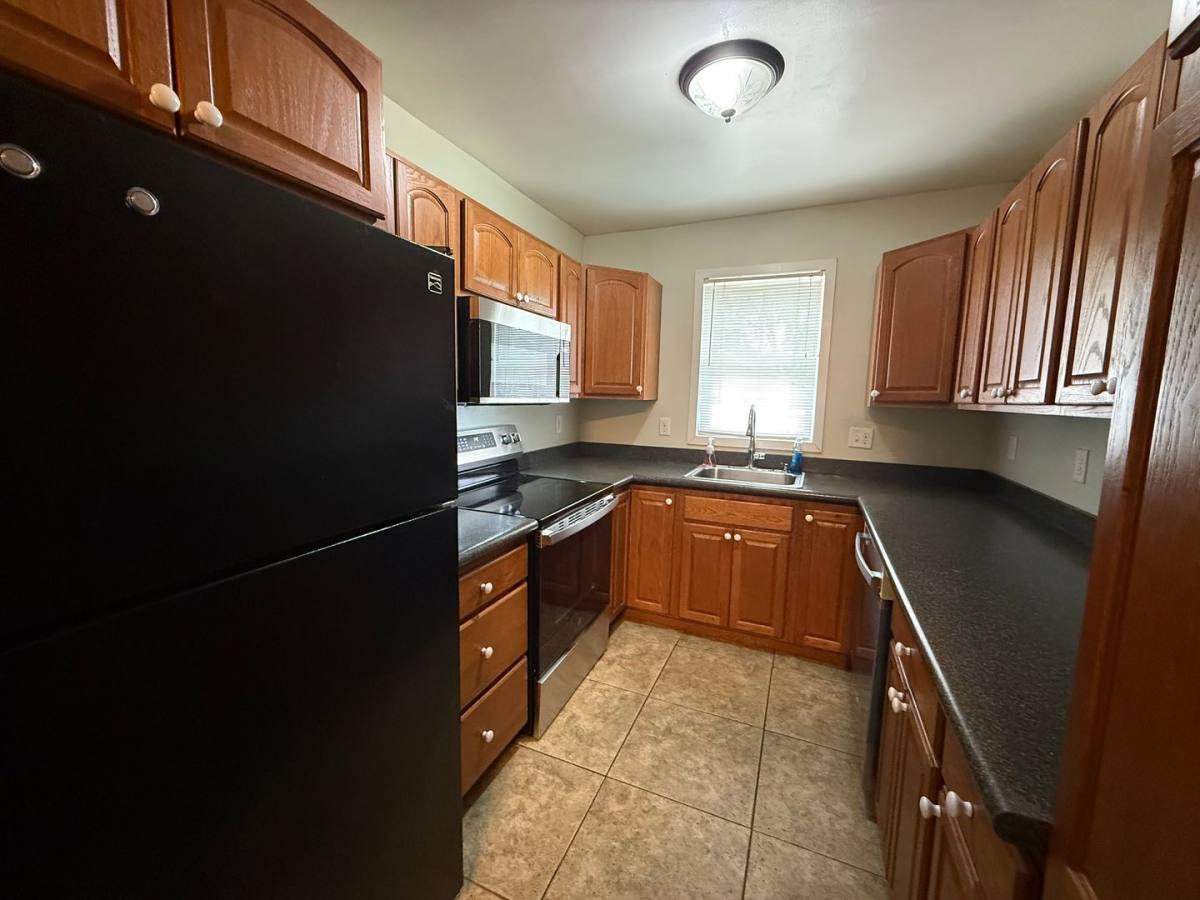 House for rent at 107 E Poplar, Normal, IL 61761