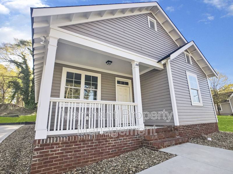 House for rent at 180 Floyd St, Spartanburg, SC 29307