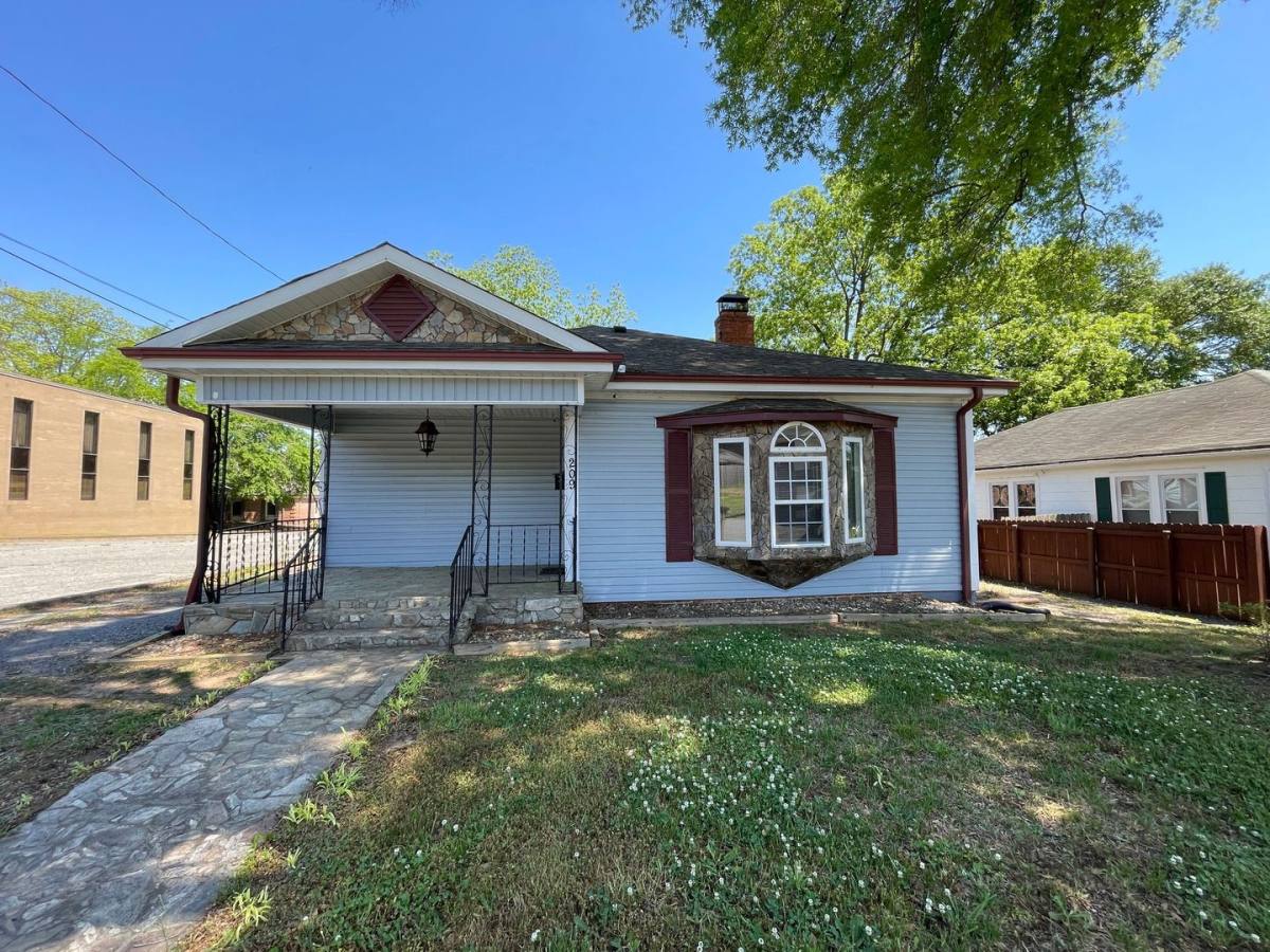 House for rent at 209 Martin St, Shelby, NC 28150