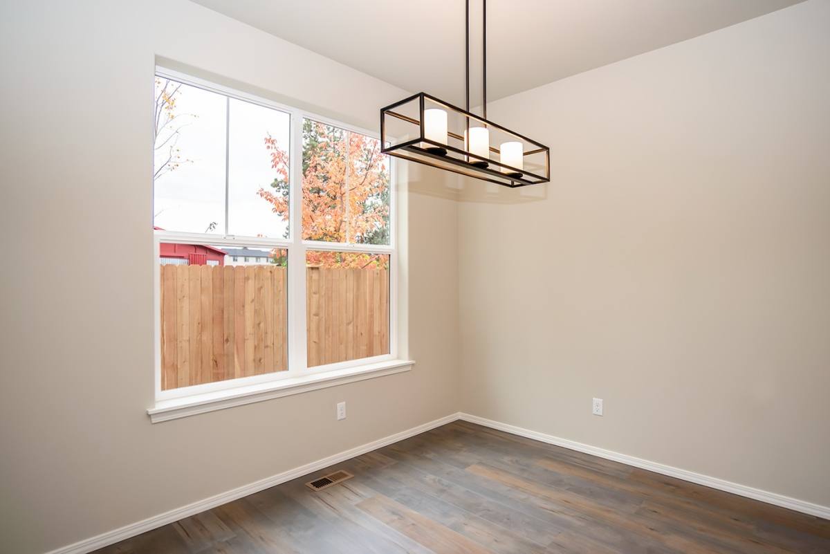 Townhouse for rent at 2362 NE Keats Dr, Bend, OR 97701