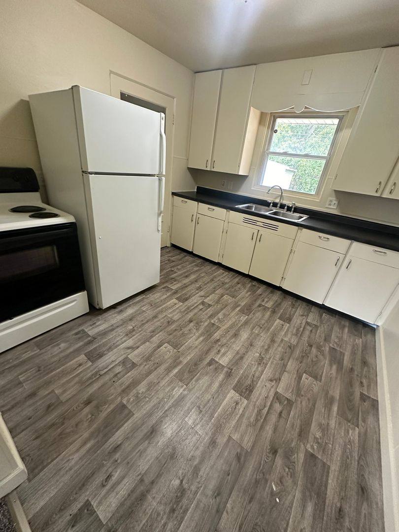 Apartment for rent at 1801 Lynwood Dr, Champaign, IL 61821