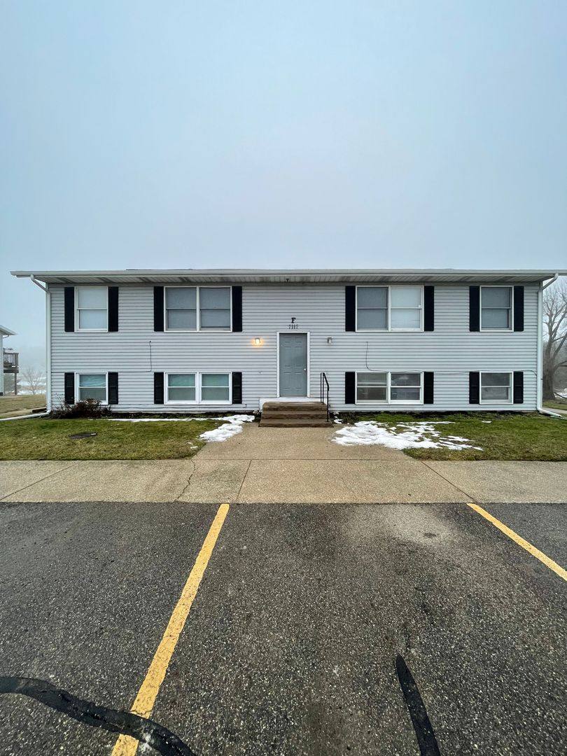Apartment for rent at 7830 S 8th St, Kalamazoo, MI 49009