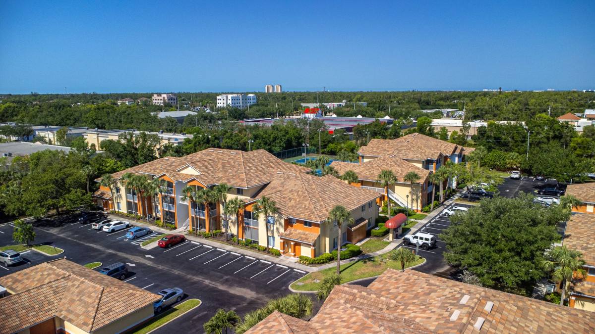 House for rent at 6330 Aragon Way #207, Fort Myers, FL 33966