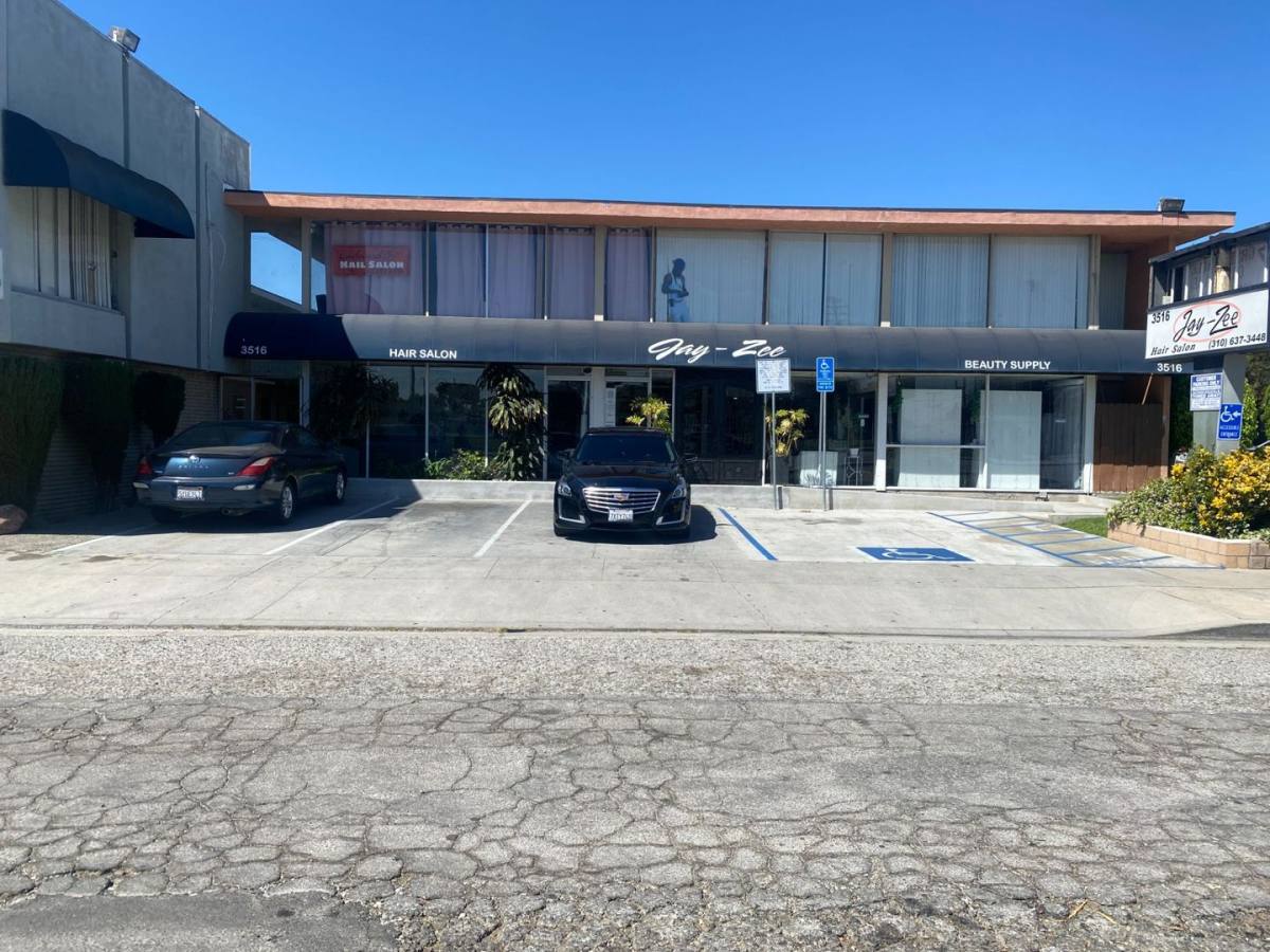 Apartment for rent at 3516 Martin Luther King Blvd, Lynwood, CA 90262