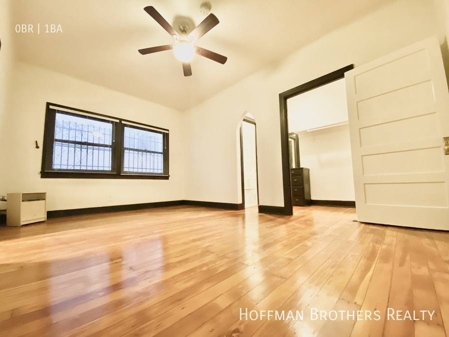 Apartment for rent at 747 Wilcox Ave #103, Los Angeles, CA 90038
