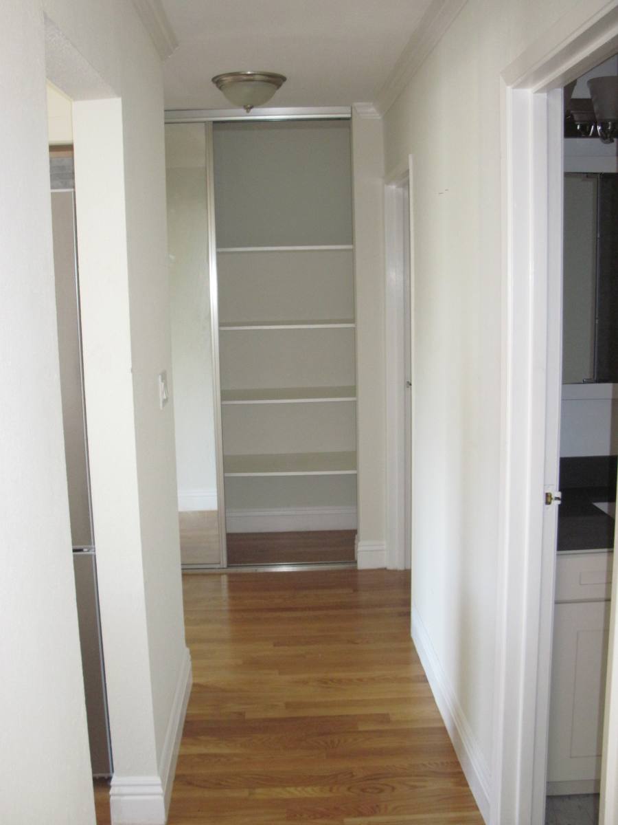 Apartment for rent at 1470 Alice St #107, Oakland, CA 94612