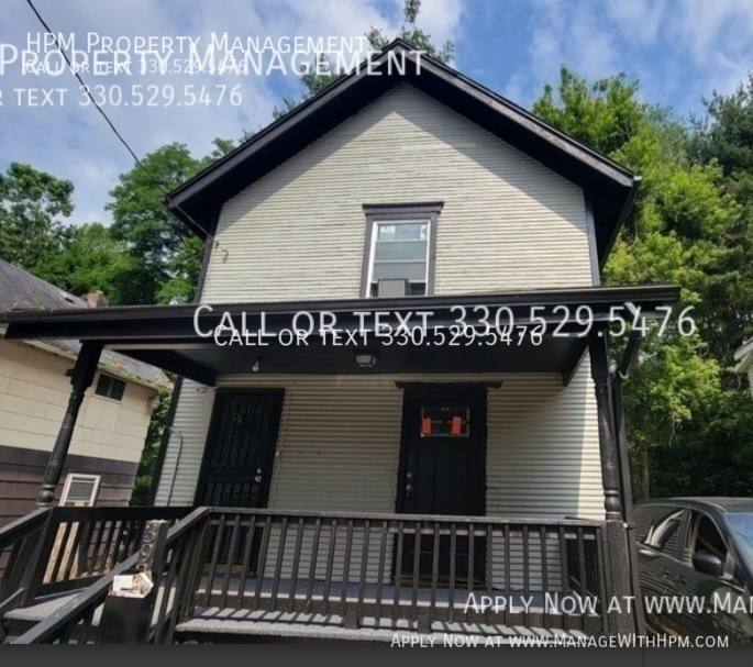 Apartment for rent at 392 Bailey Court, Akron, OH 44304