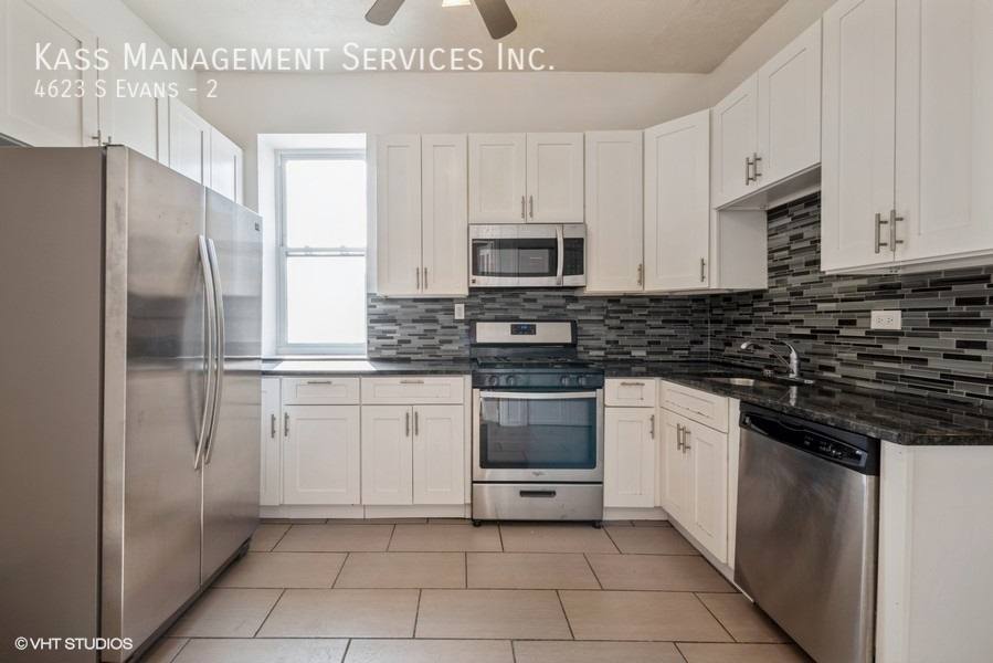 Apartment for rent at 4623 S Evans #2, Chicago, IL 60653