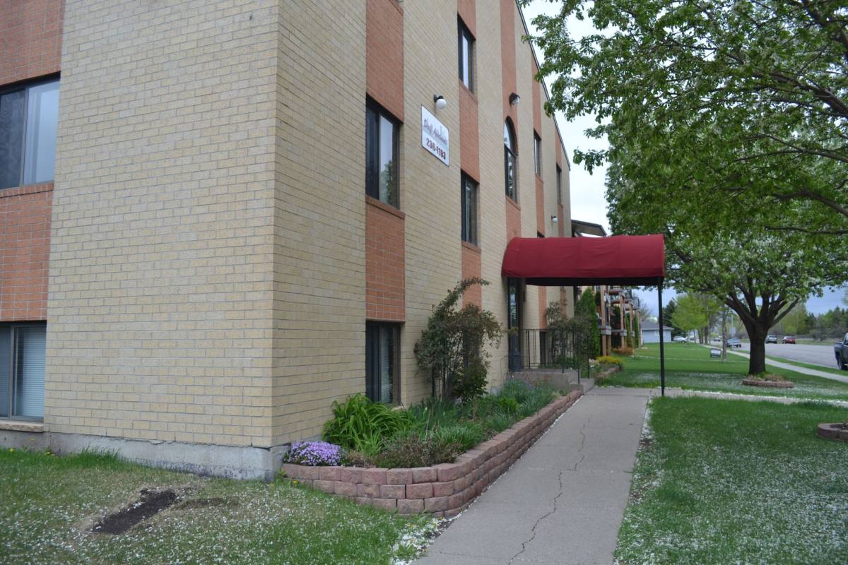 Apartment for rent at 1208 28th Ave S, Moorhead, MN 56560