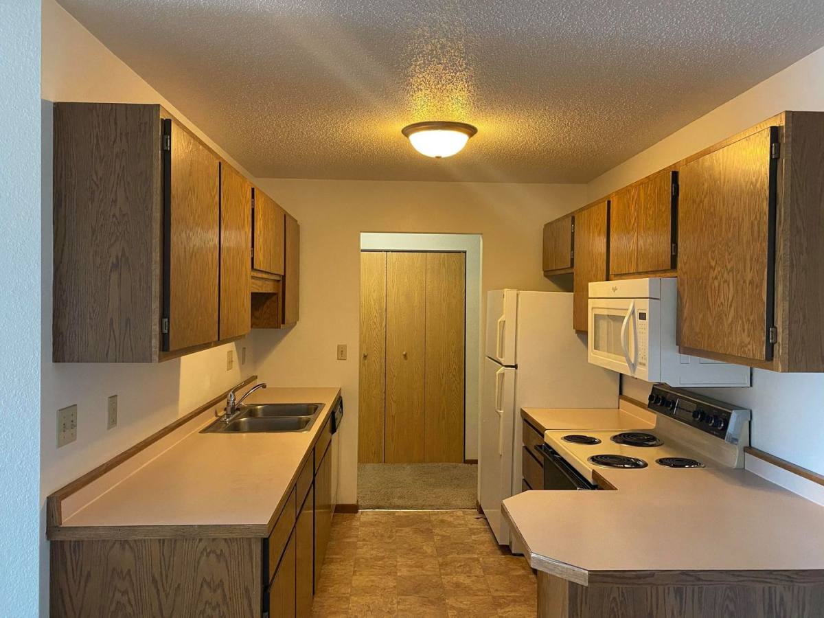 Apartment for rent at 1208 28th Ave S, Moorhead, MN 56560