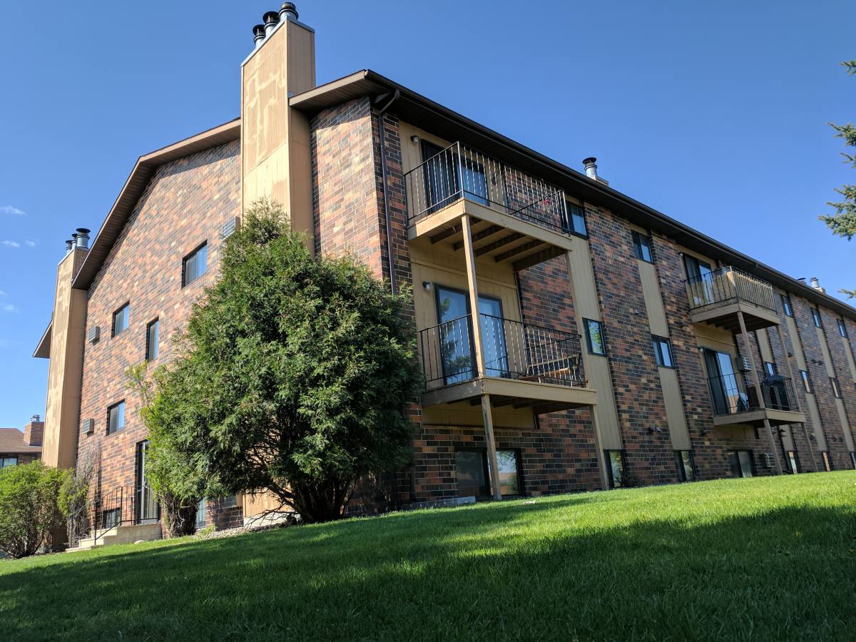 Apartment for rent at 1727 42nd St S, Fargo, ND 58103