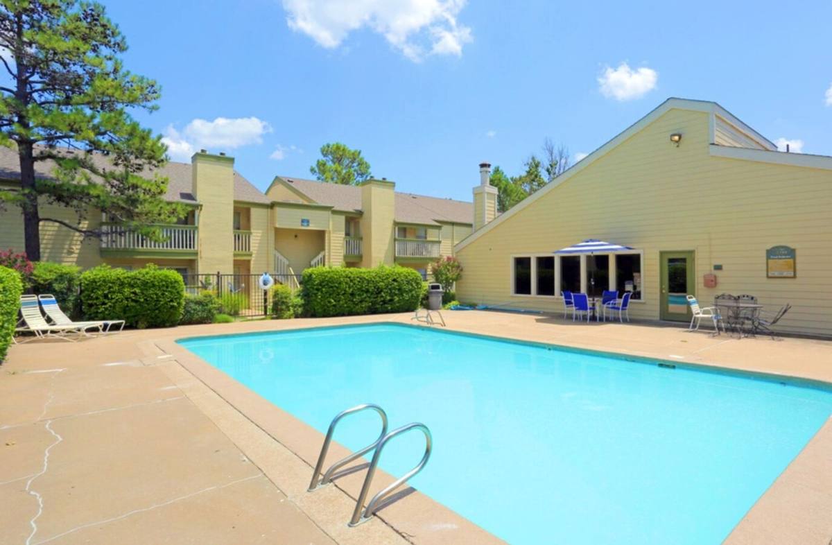 Apartment for rent at 6621 E 19th St, Tulsa, OK 74112