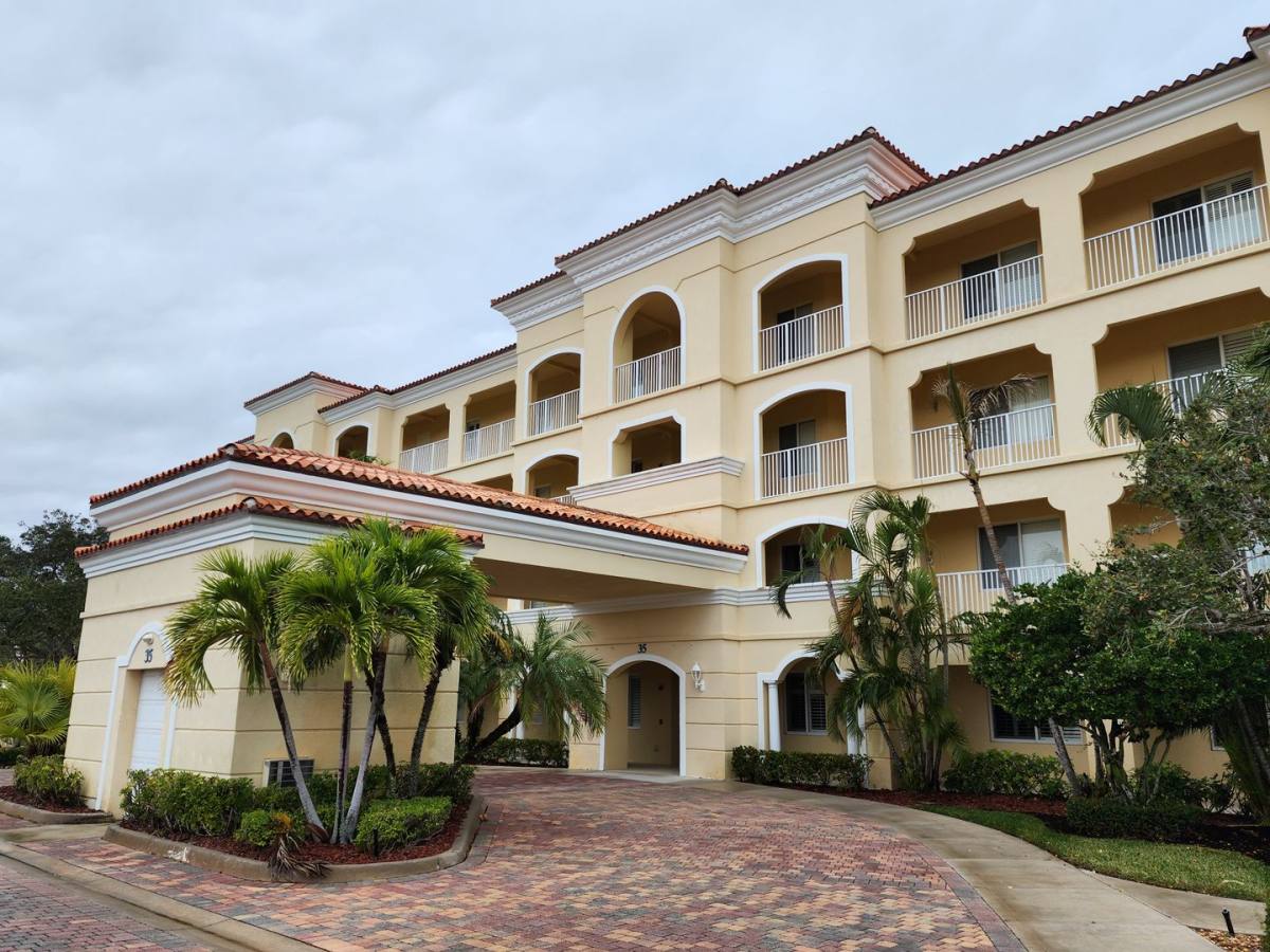 House for rent at 35 Harbour Isle Dr, Fort Pierce, FL 34949