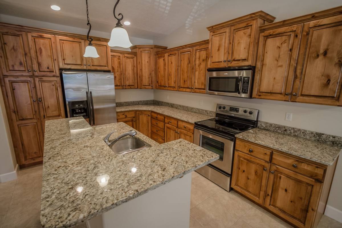 Apartment for rent at 967 W 1055 N, Orem, UT 84057