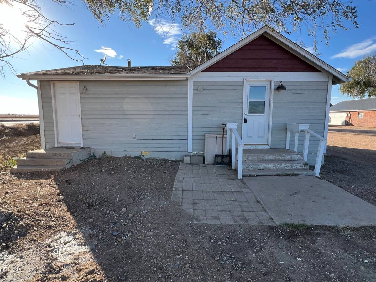Apartment for rent at 33066 Cr, Greeley, CO 80631