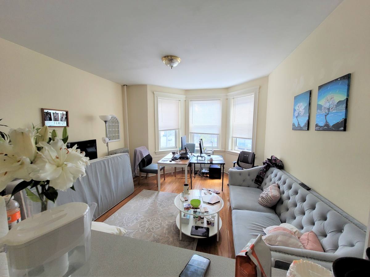 Apartment for rent at 104 Queensberry St #7, Boston, MA 02215