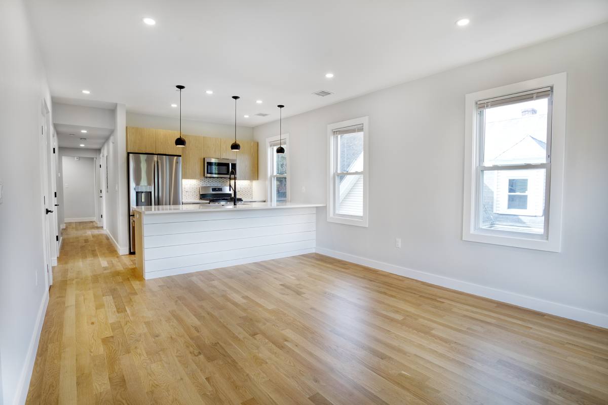 House for rent at 7 Wenham St #1, Jamaica Plain, MA 02130