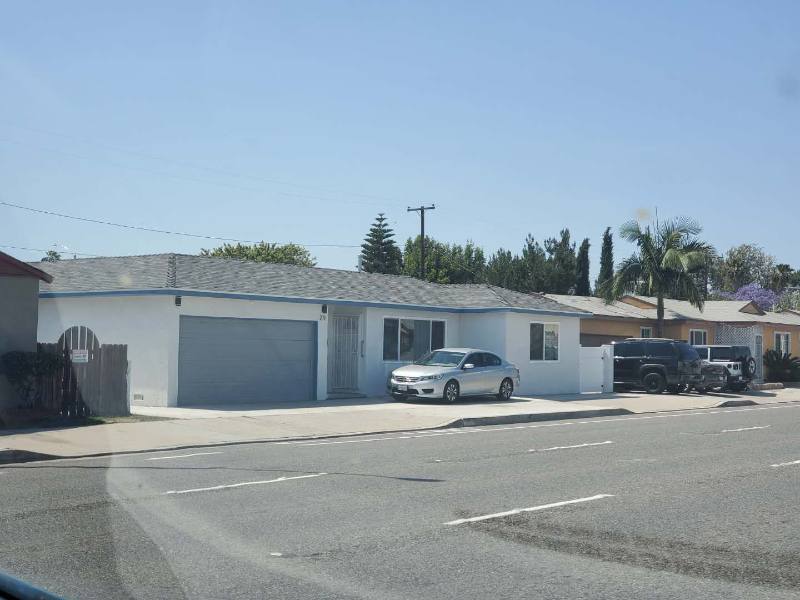 House for rent at 211 N Brookhurst St #A, Anaheim, CA 92801