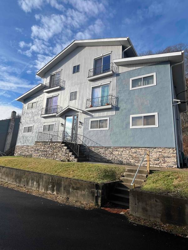 Apartment for rent at 20 River Rd #301, Pittsburgh, PA 15238