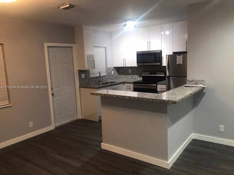 Apartment for rent at 1401 NW 1st Ave #2, Miami, FL 33136