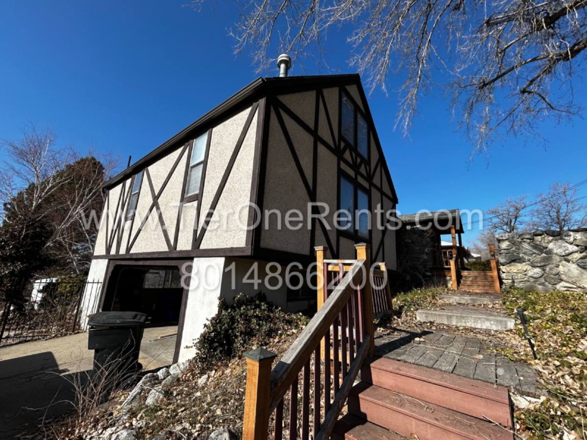 House for rent at 1068 S 200 E, Farmington, UT 84025