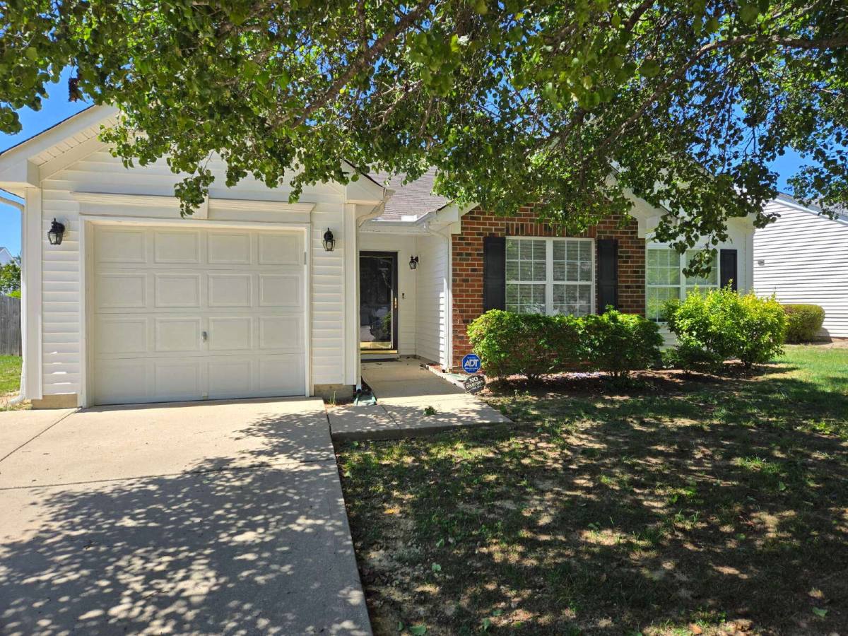 House for rent at 6308 Saybrooke Dr, Raleigh, NC 27604