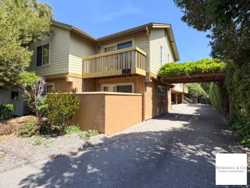 Townhouse for rent at 220 Merrydale Rd #2, San Rafael, CA 94901