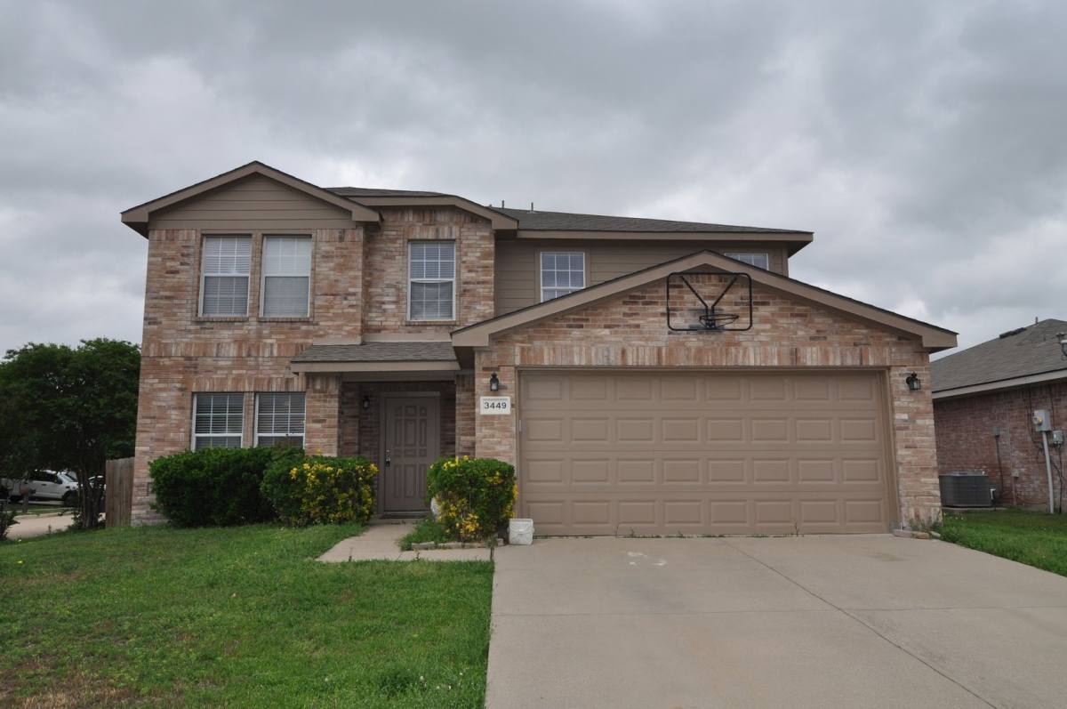 House for rent at 3449 Hidden Canyon Rd, Roanoke, TX 76262