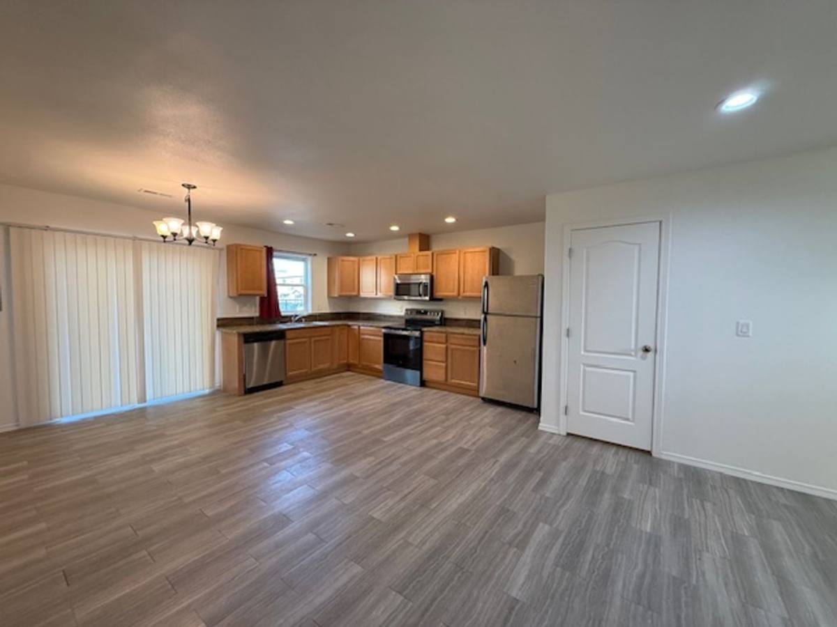 Apartment for rent at 1340 Shaker Place, Moses Lake, WA 98837
