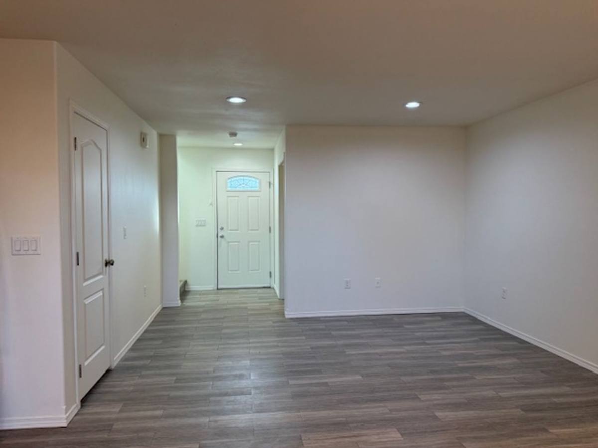 Apartment for rent at 1340 Shaker Place, Moses Lake, WA 98837
