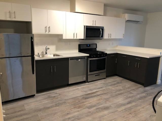 Apartment for rent at 1714 Columbia St, Vancouver, WA 98660
