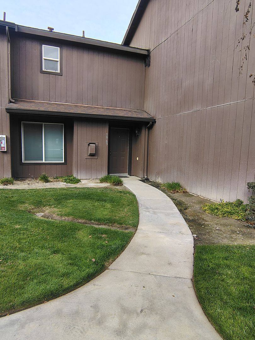 Apartment for rent at 1852-1978 Whitley Ave 1943-1965 Preston Way, Corcoran, CA 93212