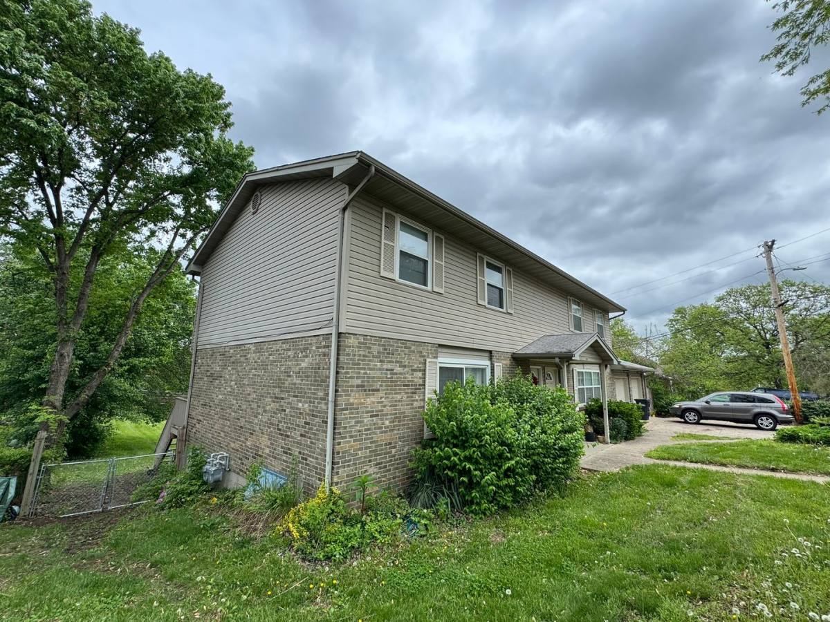 Apartment for rent at 4209 Defoe Dr, Columbia, MO 65203