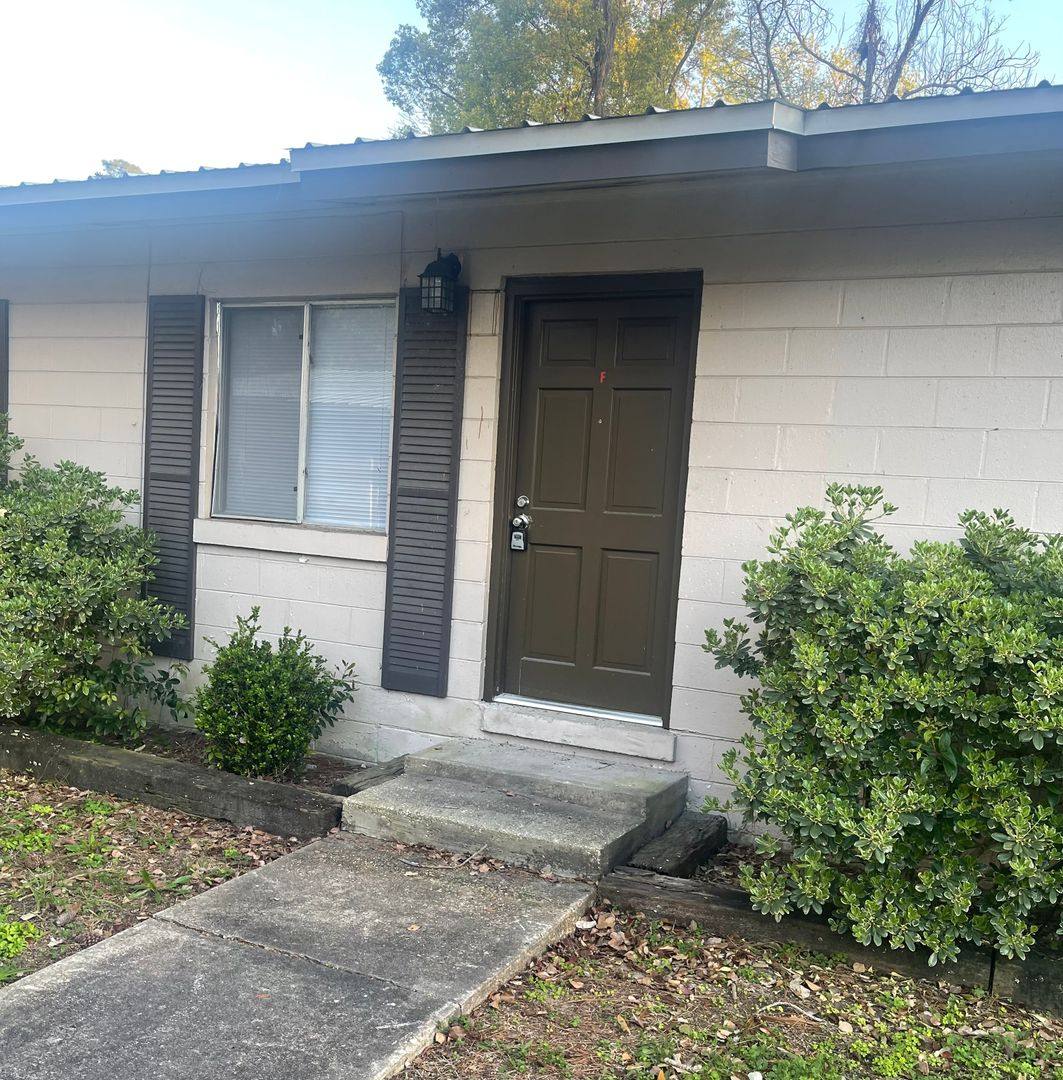 Apartment for rent at 127-133 Alder Ave, Fort Walton Beach, FL 32548