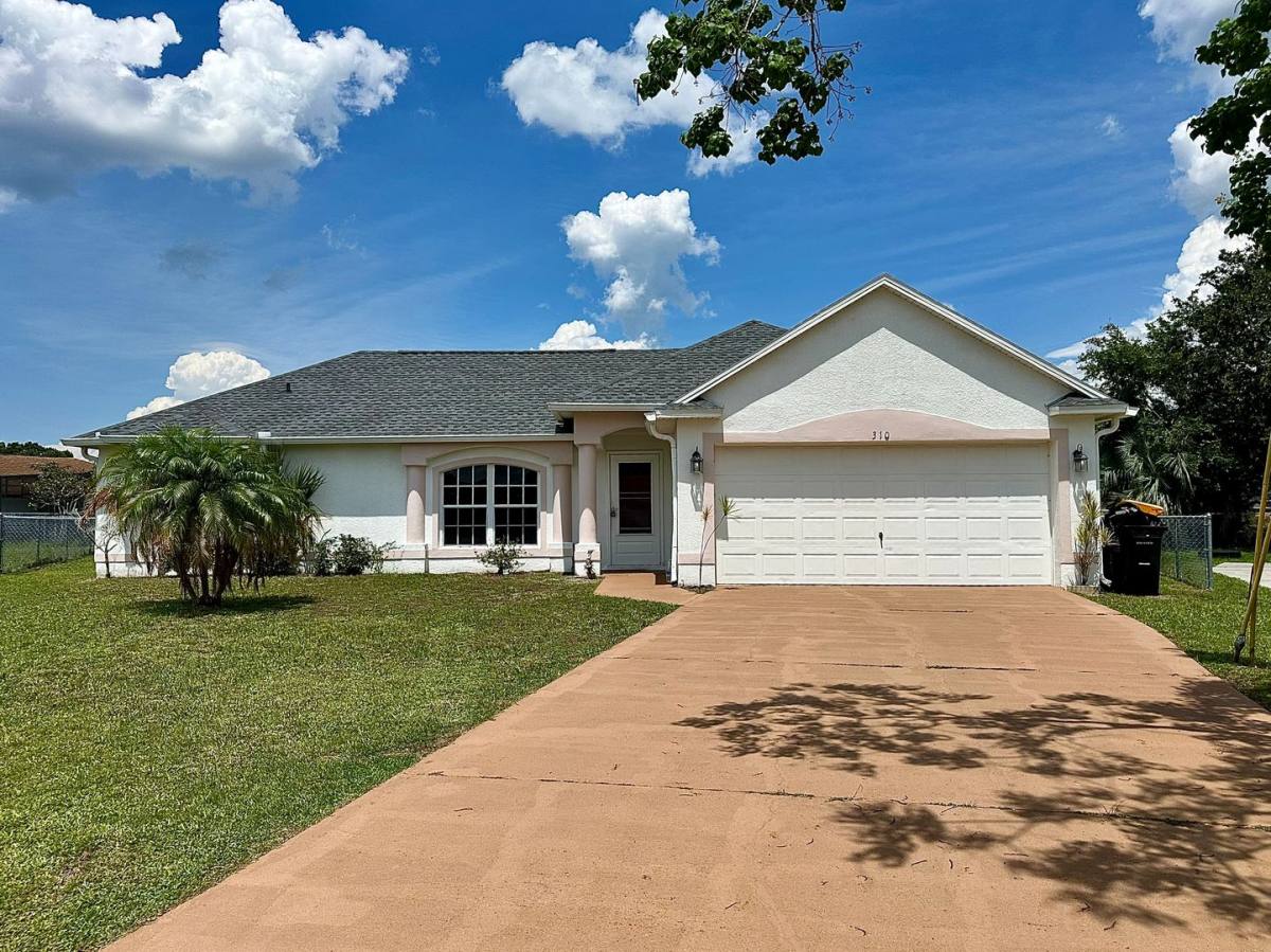 House for rent at 310 Miami Place, Kissimmee, FL 34759