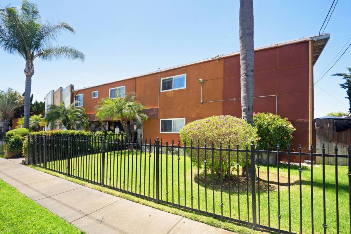 Apartment for rent at 15719 Eucalyptus Ave, Bellflower, CA 90706