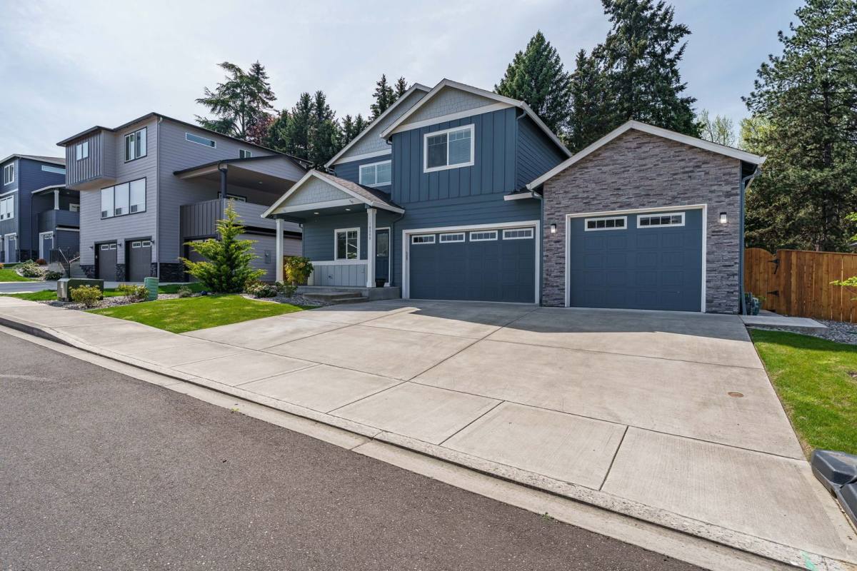 House for rent at 10800 NW 15th Court, Vancouver, WA 98685