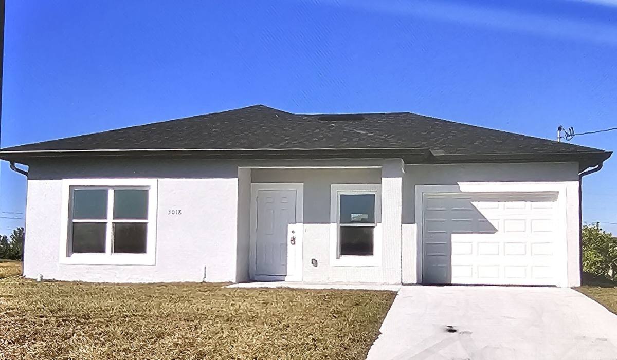 House for rent at 3018 29th St SW, Lehigh Acres, FL 33976