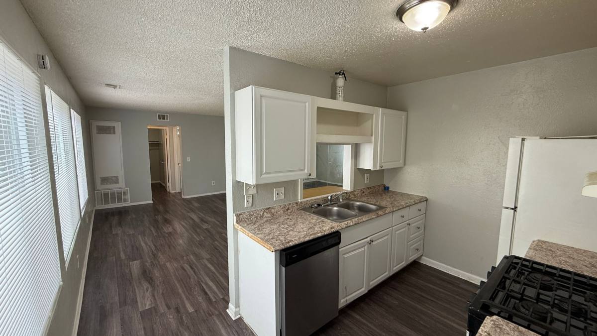 Apartment for rent at 10792 E Exposition Ave, Aurora, CO 80012